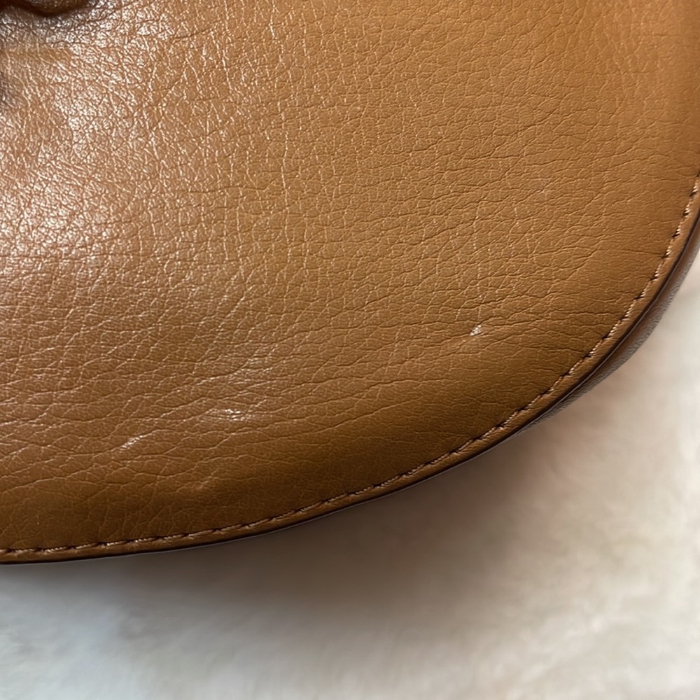 Stella & Dot- Covet- Sloan Saddle Crossbody- leather - Picture 7 of 15